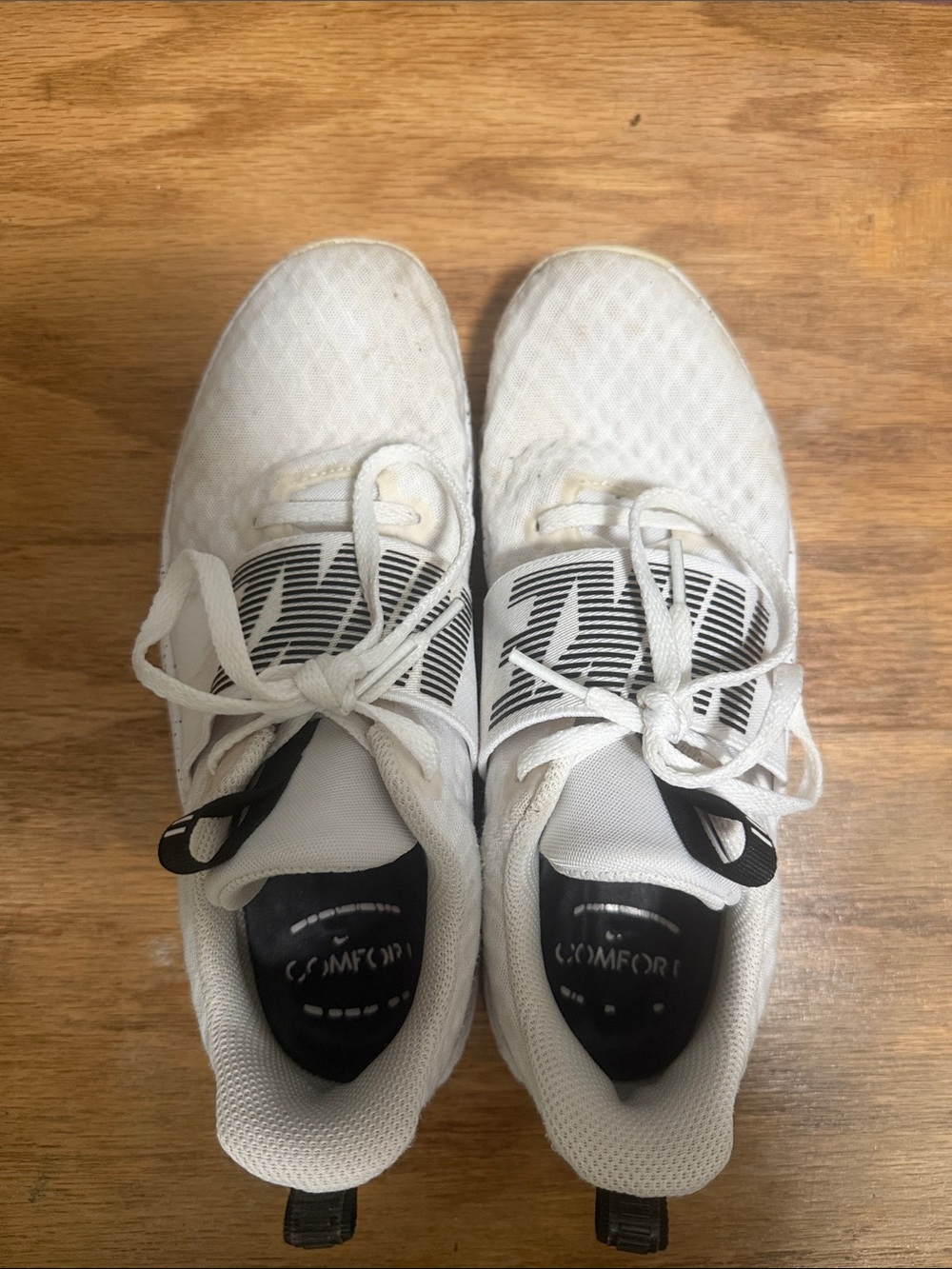Nike White and Black Women's Running Sneakers
